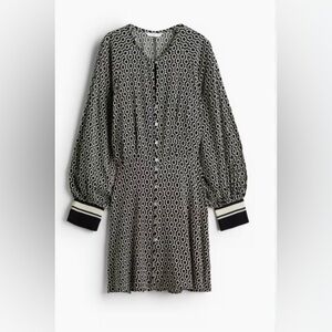 H&M Black & White Geometric Button-Front Long Sleeve Dress